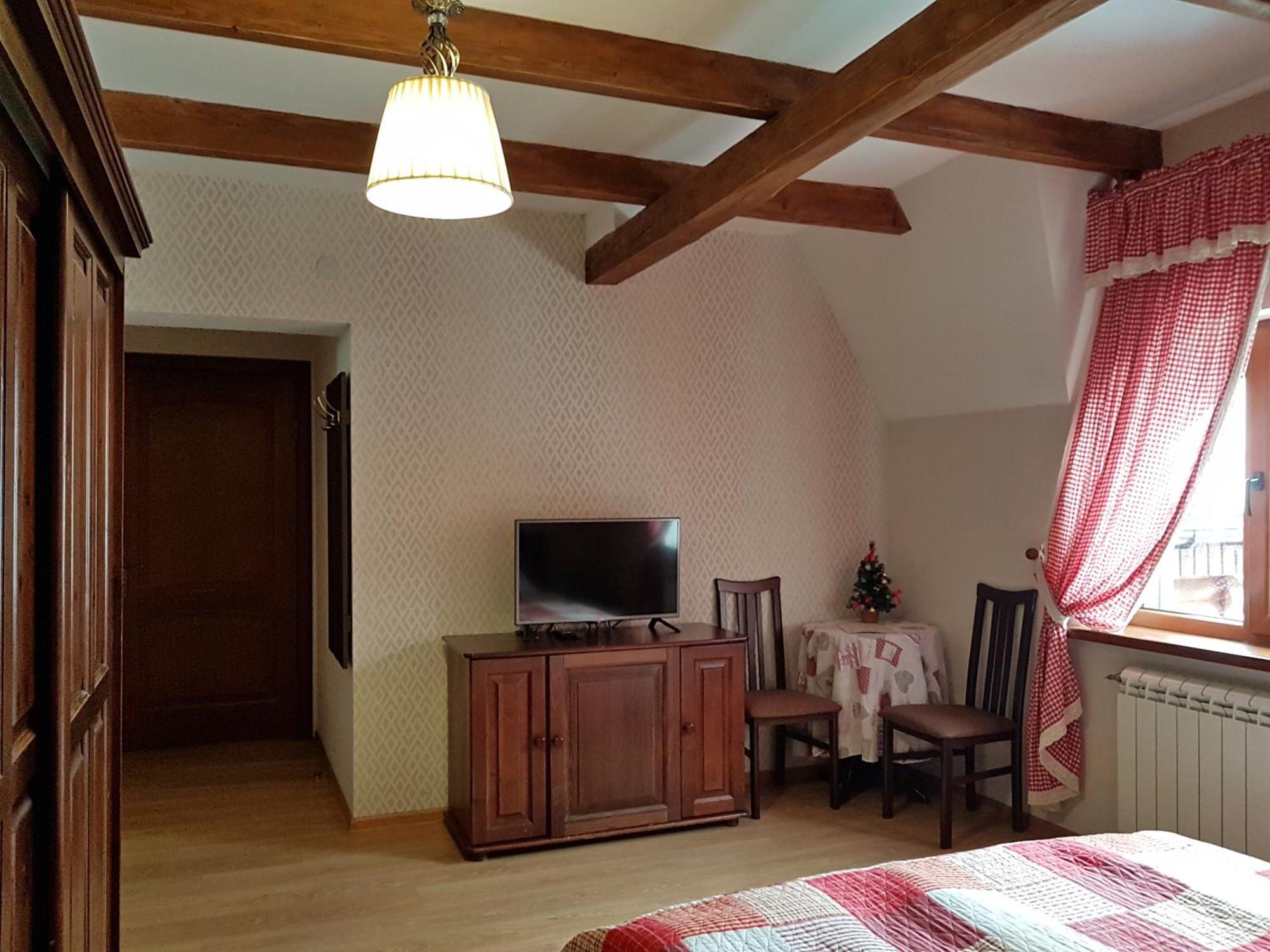 Zelena Sadyba Turichki Kamer foto